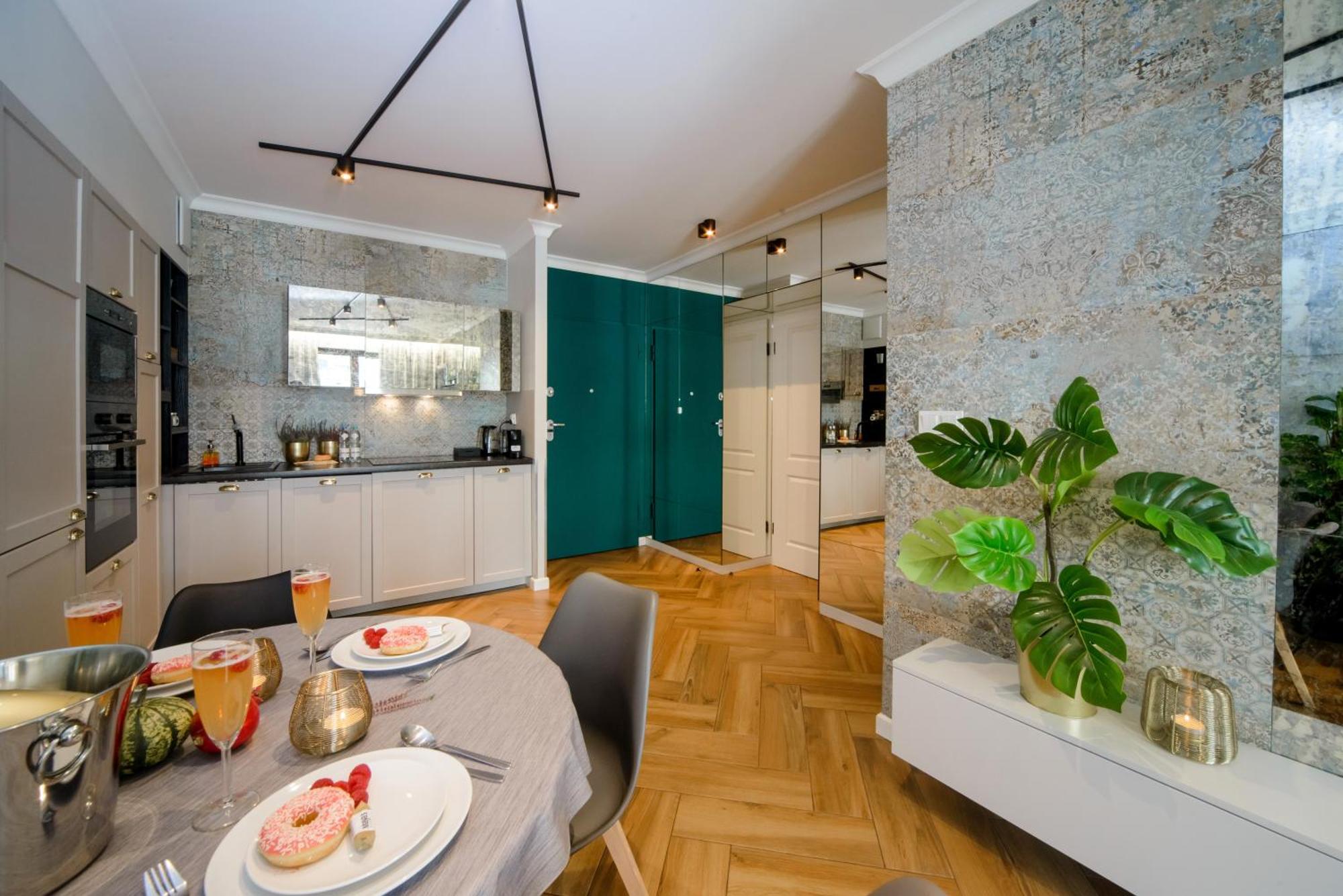 Maya'S Flats & Resorts 34 - Chmielna 73 Gdańsk Zewnętrze zdjęcie