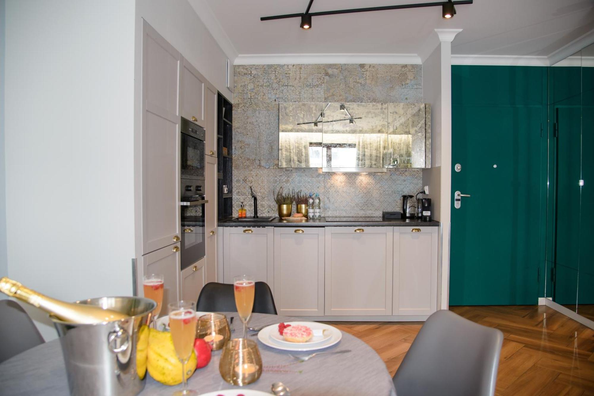 Maya'S Flats & Resorts 34 - Chmielna 73 Gdańsk Zewnętrze zdjęcie